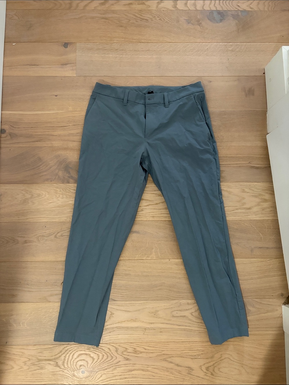 lululemon athletica Men's ABC Slim Chinos in Slate